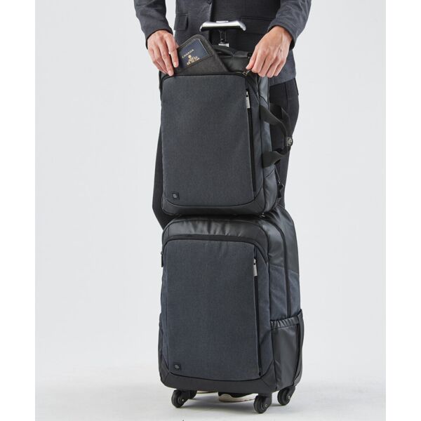 Road Warrior computer pack Thumbnail