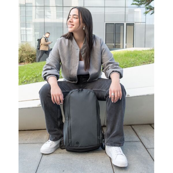 Hamburg Smart Laptop Backpack Thumbnail