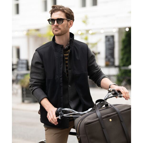 Highland - Fashionable yoke fleece vest Thumbnail