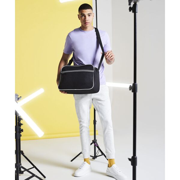 Retro shoulder bag Thumbnail