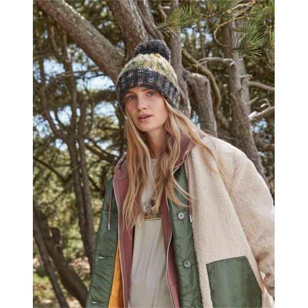 Corkscrew Pom Pom Beanie Thumbnail